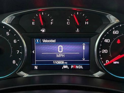 Used 2020 Chevrolet Equinox LT image 16