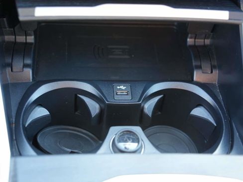 Certified 2025 BMW i4 xDrive40i image 22