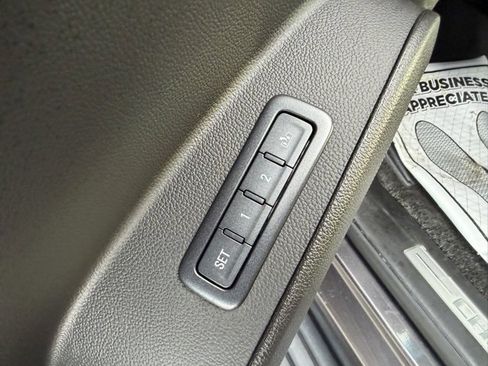 Used 2018 Chevrolet Tahoe Premier image 21