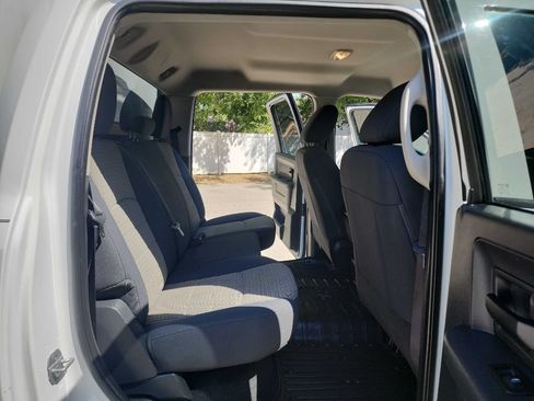 Used 2012 RAM 2500 ST w/ Chrome Appearance Group RWD image 36