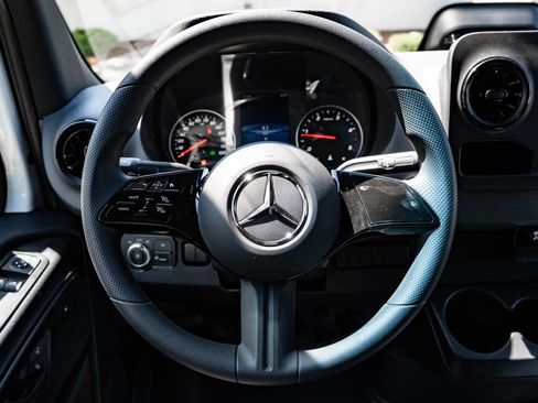 New 2026 Mercedes-Benz Sprinter 2500 image 32