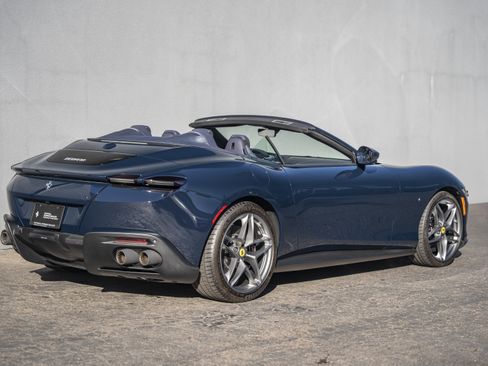 Certified 2024 Ferrari Roma Spider image 5