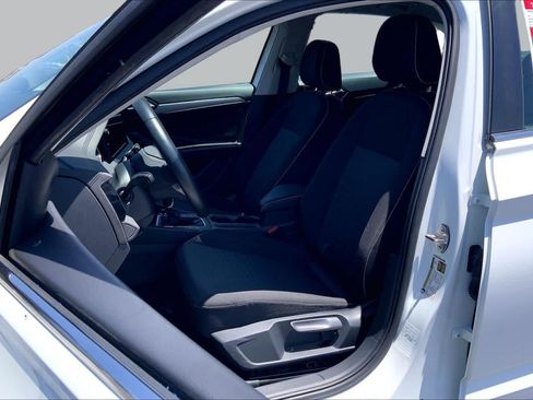 Used 2025 Volkswagen Jetta S FWD image 8