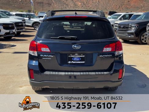 Used 2013 Subaru Outback 2.5i Limited w/ Moonroof Pkg AWD/4WD image 8