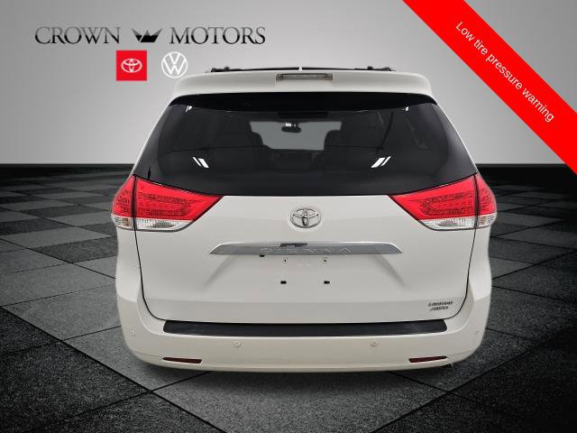 Used 2013 Toyota Sienna Limited w/ Premium Pkg AWD/4WD image 5