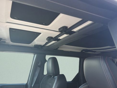Certified 2025 Ford Bronco Raptor AWD/4WD image 21