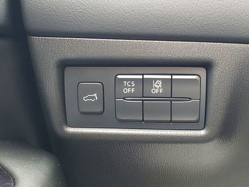 Used 2020 MAZDA CX-5 Touring image 29