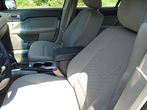 Used 2012 Ford Fusion S image 14