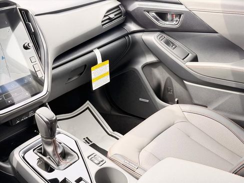 New 2026 Subaru Crosstrek 2.5i Limited w/ Crosstrek Mirror Package AWD/4WD image 8