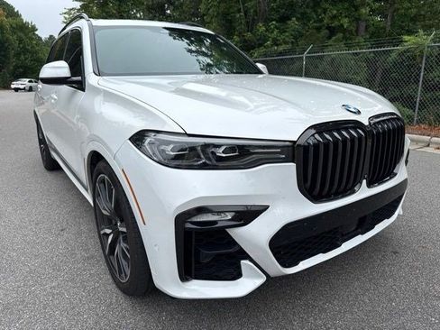 Used 2019 BMW X7 xDrive50i w/ Dynamic Handling Package AWD/4WD image 3