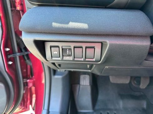 Used 2025 Subaru Legacy Premium AWD/4WD image 16