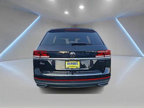 Certified 2023 Volkswagen Atlas SE w/ Black Wheel Package AWD/4WD image 5