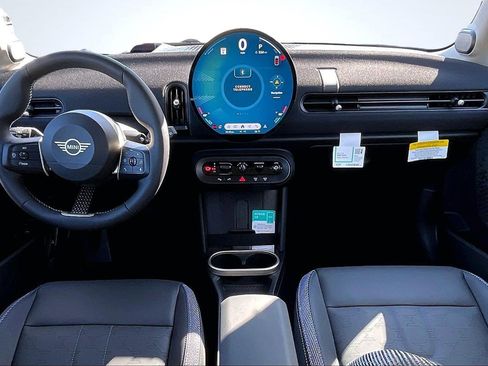 New 2026 MINI Cooper 2-Door Hardtop FWD image 5