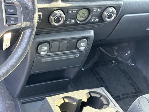Used 2013 Honda Ridgeline RTS image 20
