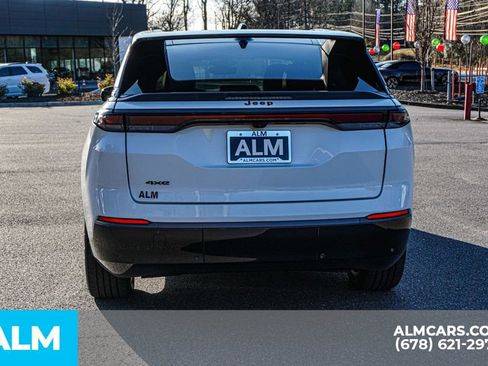 Used 2025 Jeep Wagoneer S Limited image 10