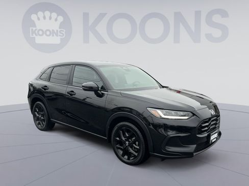 Used 2023 Honda HR-V Sport image 10