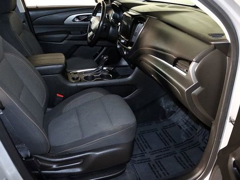 Used 2019 Chevrolet Traverse LT image 35