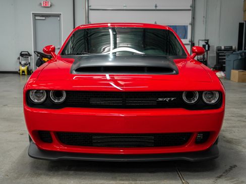 Used 2023 Dodge Challenger SRT Hellcat Redeye RWD image 4