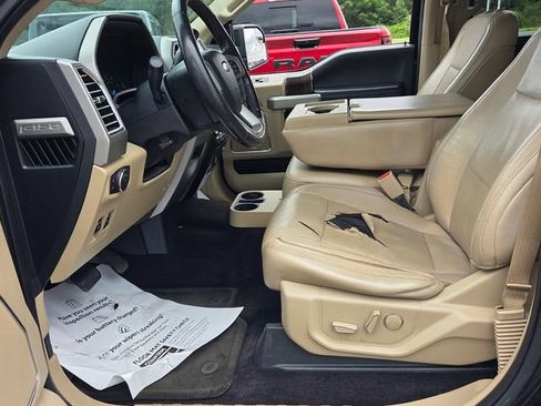 Used 2016 Ford F150 Lariat AWD/4WD image 5