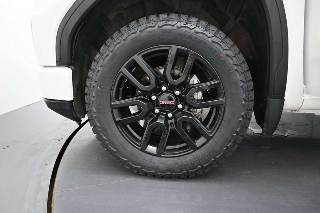Used 2024 GMC Sierra 1500 Elevation AWD/4WD image 8