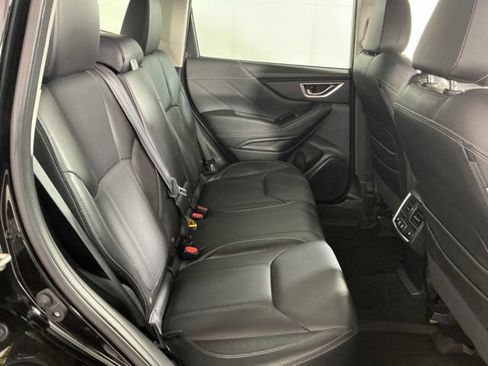 Used 2023 Subaru Forester Touring AWD/4WD image 7