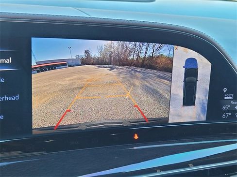 Used 2022 Cadillac Escalade ESV Sport Platinum image 16