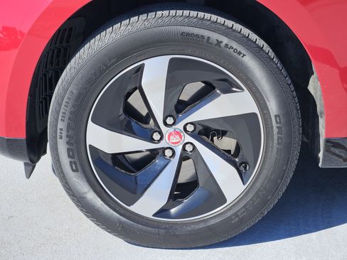 Used 2022 Jaguar F-PACE S image 13