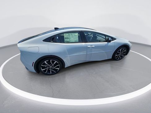 New 2025 Toyota Prius Plug-In Hybrid w/ Limited Premium Package FWD image 9