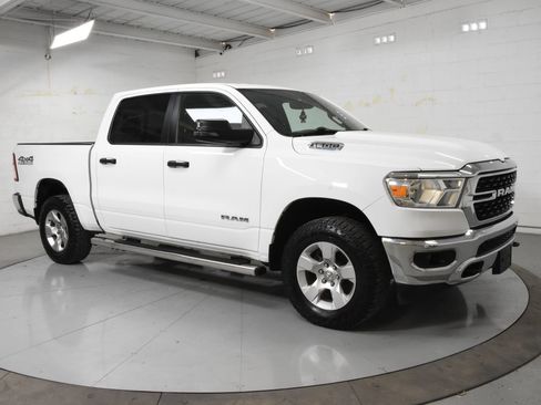 Used 2023 RAM 1500 Lone Star AWD/4WD image 1