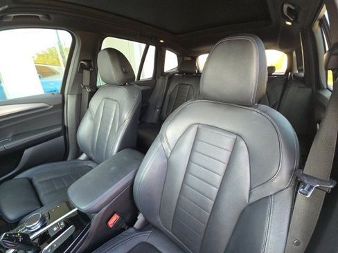 Used 2021 BMW X3 M40i w/ Premium Package image 11