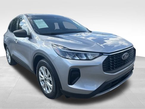 Certified 2023 Ford Escape Active image 7
