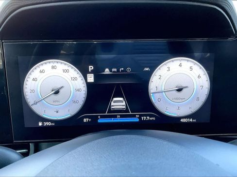 Certified 2025 Hyundai Elantra SEL FWD image 26