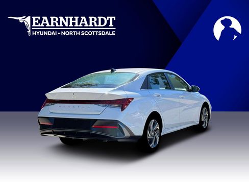 New 2026 Hyundai Elantra Limited FWD image 8