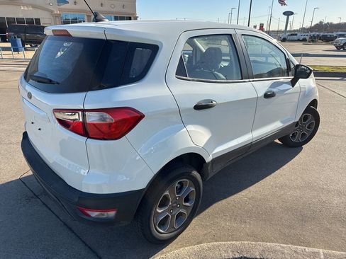 Used 2022 Ford EcoSport S image 11