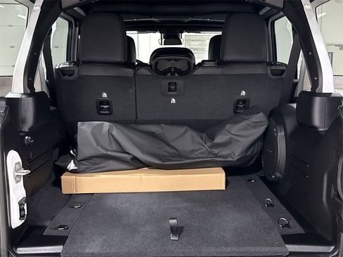 New 2025 Jeep Wrangler Unlimited Rubicon 392 image 22