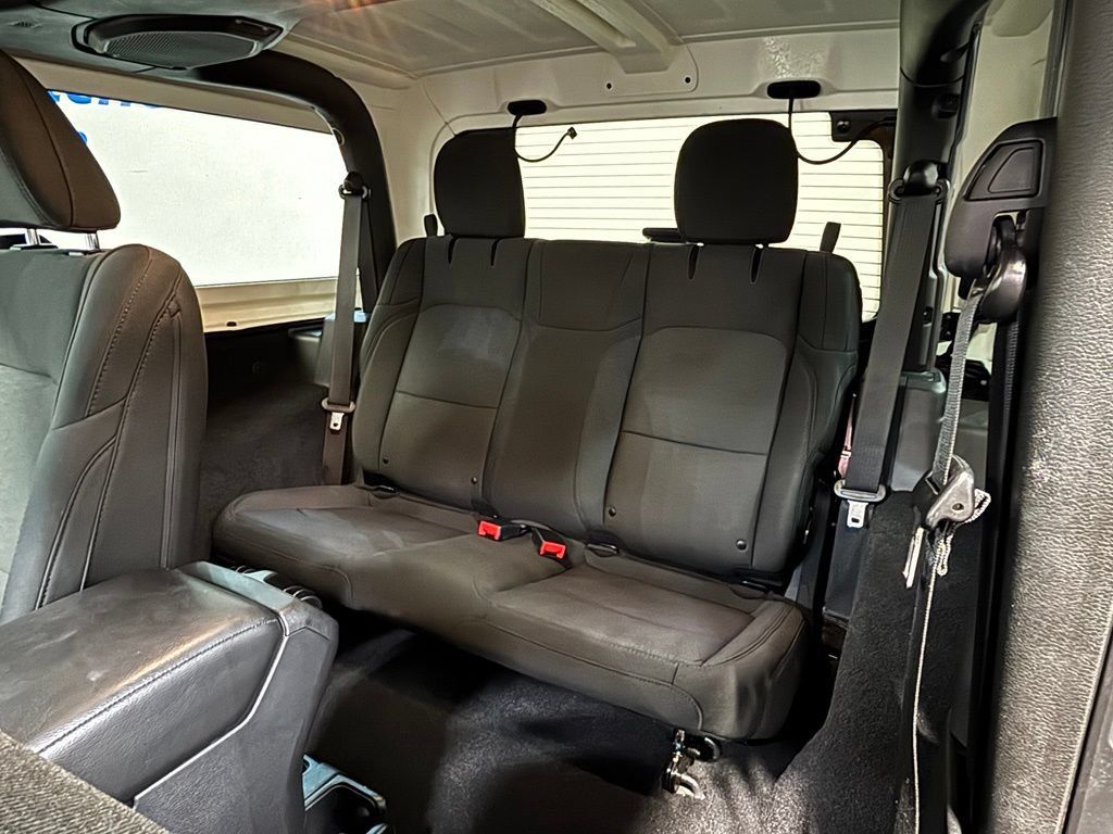 Used 2019 Jeep Wrangler Sport AWD/4WD image 25