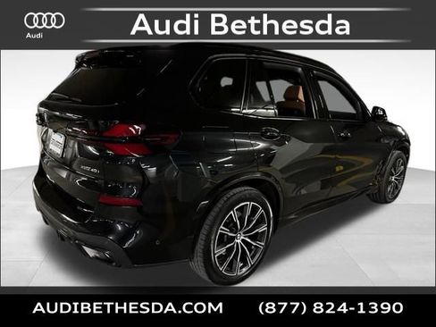 Used 2025 BMW X5 xDrive40i w/ M Sport Package image 7