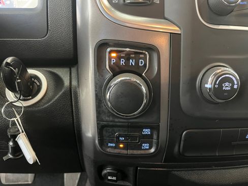 Used 2024 RAM 1500 Classic Warlock AWD/4WD image 32