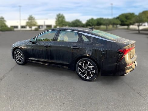 Used 2025 Kia K5 EX image 4