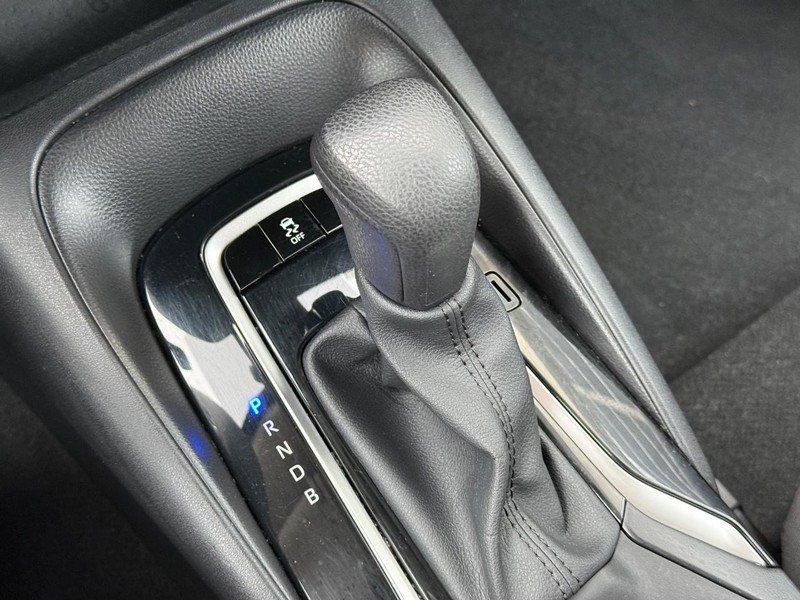 Used 2023 Toyota Corolla LE FWD image 27