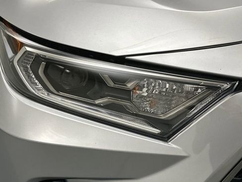Used 2021 Toyota RAV4 SE AWD/4WD image 24