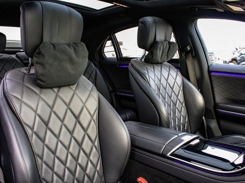 Used 2022 Mercedes-Benz S 500 S 500 image 39