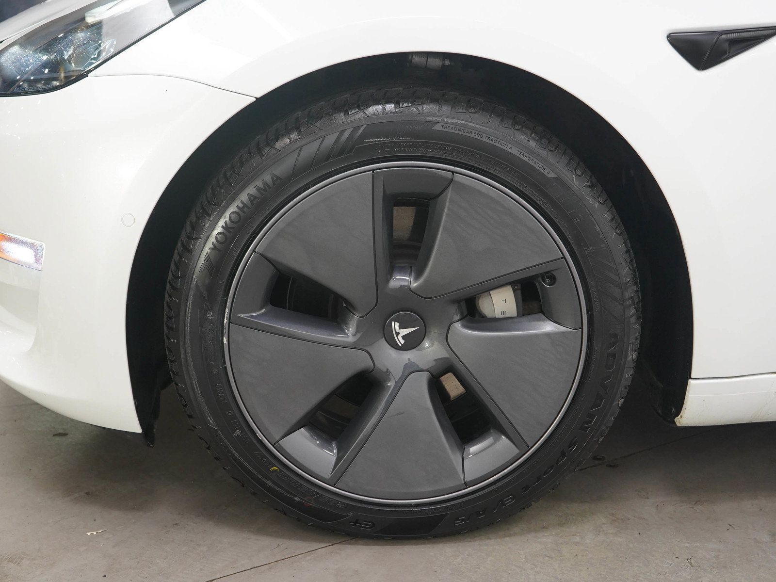 Used 2021 Tesla Model 3 Long Range AWD/4WD image 26