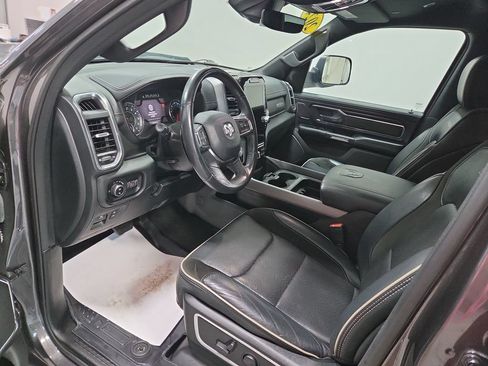 Used 2024 RAM 1500 Laramie AWD/4WD image 33
