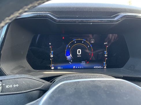 Used 2023 Chevrolet Colorado LT w/ LT Convenience Package RWD image 11