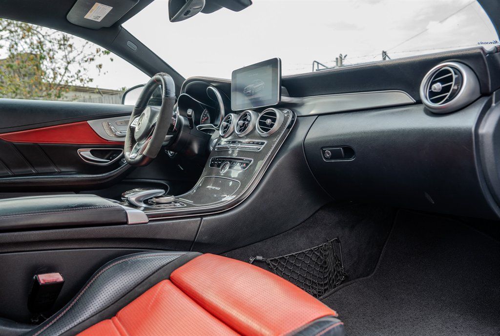Used 2018 Mercedes-Benz C 63 AMG S image 31