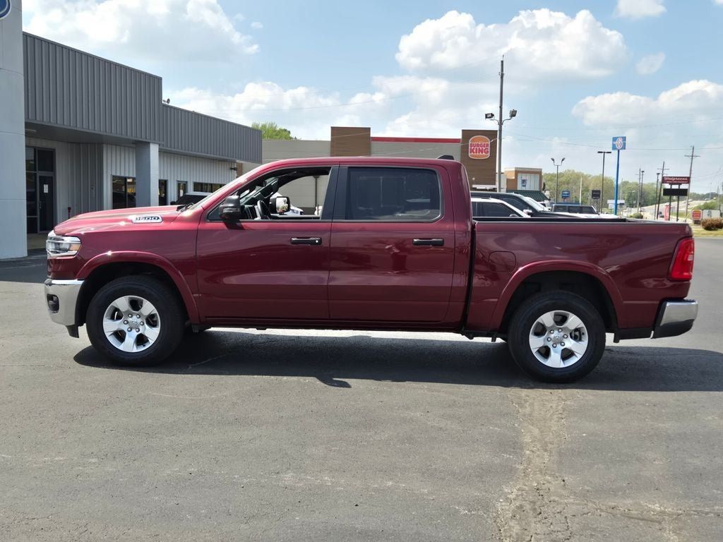 Used 2025 RAM 1500 Big Horn AWD/4WD image 2