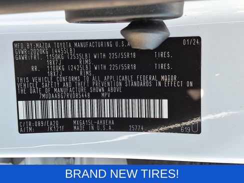 Used 2024 Toyota Corolla Cross XLE w/ Convenience Package AWD/4WD image 28