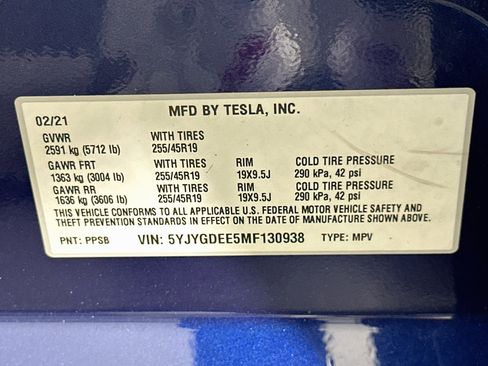 Used 2021 Tesla Model Y Long Range AWD/4WD image 12