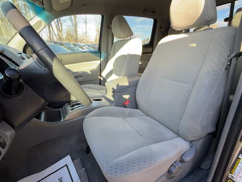 Used 2011 Toyota Tacoma 4x4 Double Cab image 18